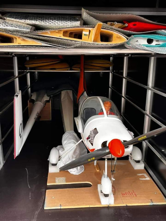 Remorque aeromodelisme , porte avion rc  (équation)