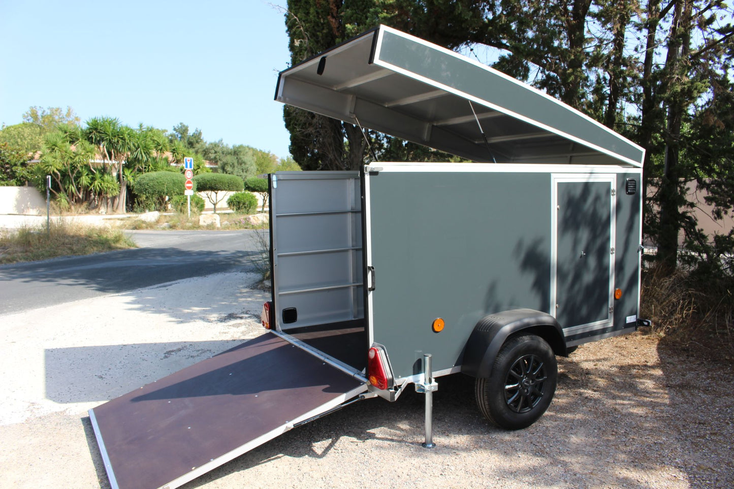 Remorque Freinée BOOSTER XLR