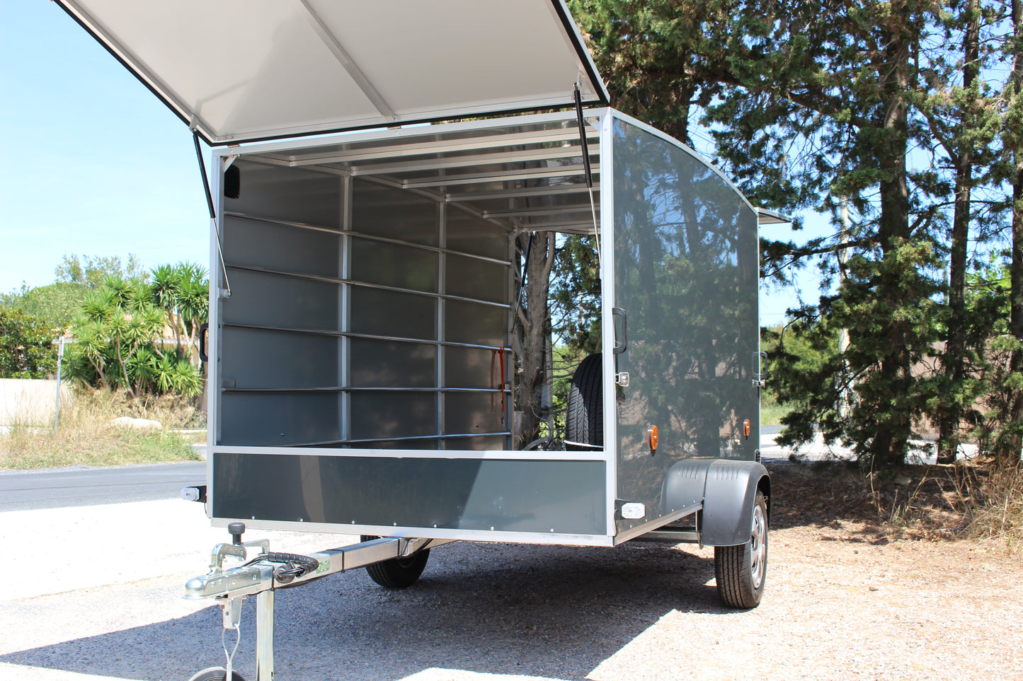 Remorque Karting fermée Eq4